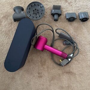 Dyson Supersonic Hair Dryer in Fuchsia with Attachments